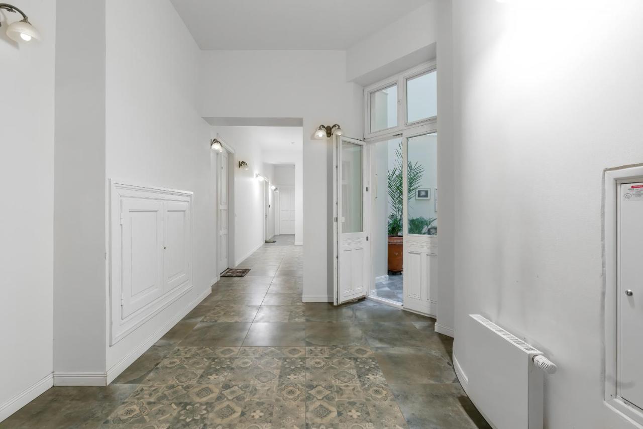 Deluxe Mtp Apartments Matejki By Noclegi Renters Poznan Luaran gambar