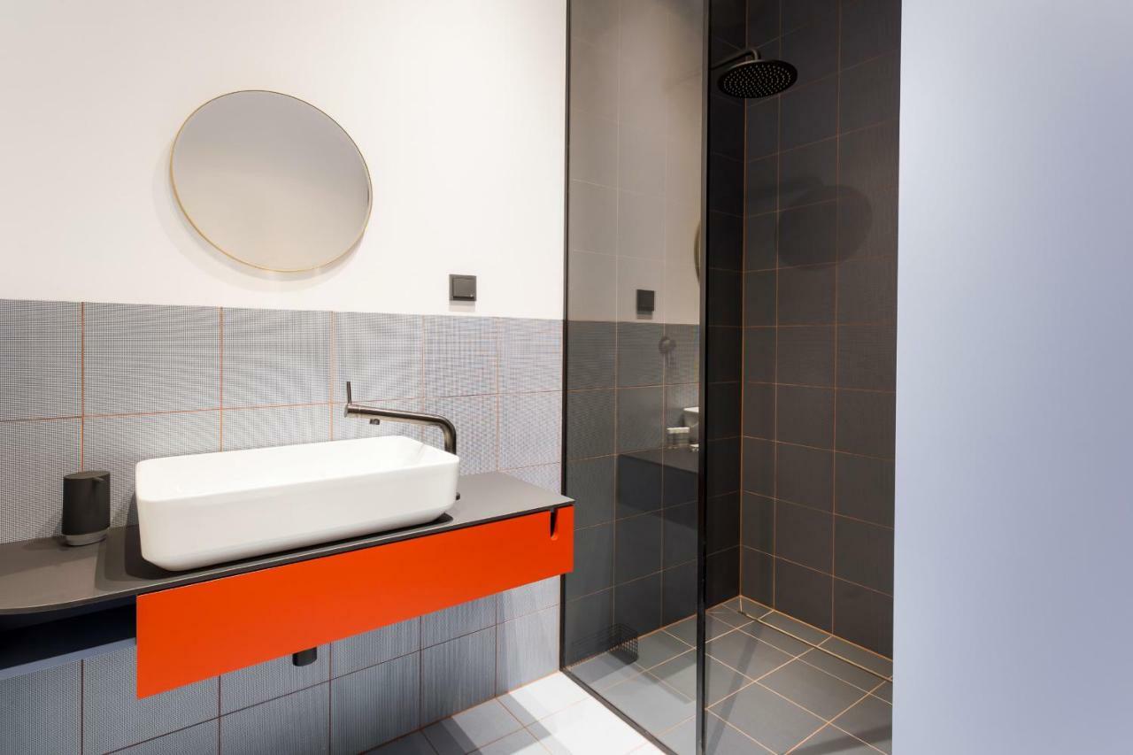 Deluxe Mtp Apartments Matejki By Noclegi Renters Poznan Luaran gambar