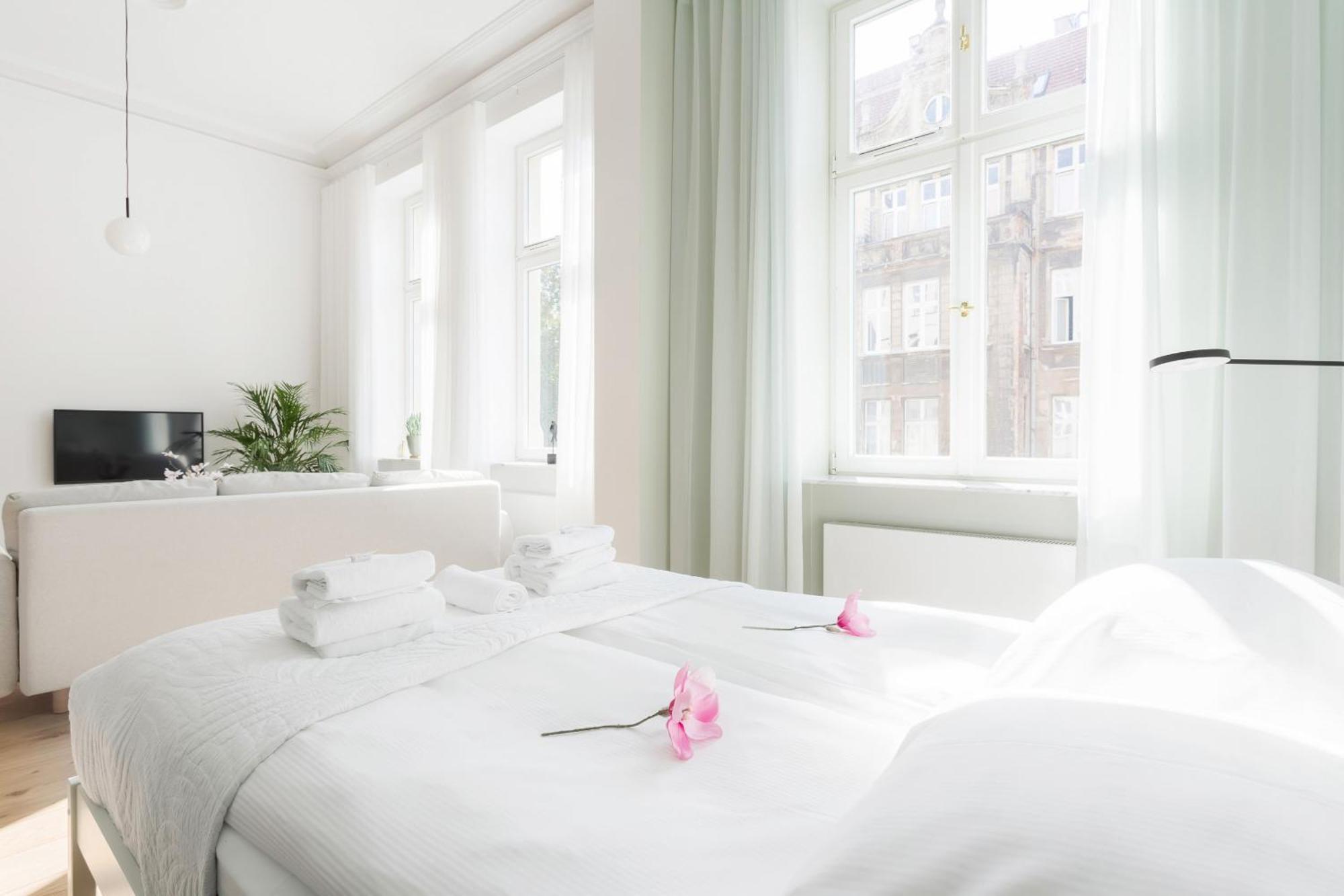 Deluxe Mtp Apartments Matejki By Noclegi Renters Poznan Luaran gambar